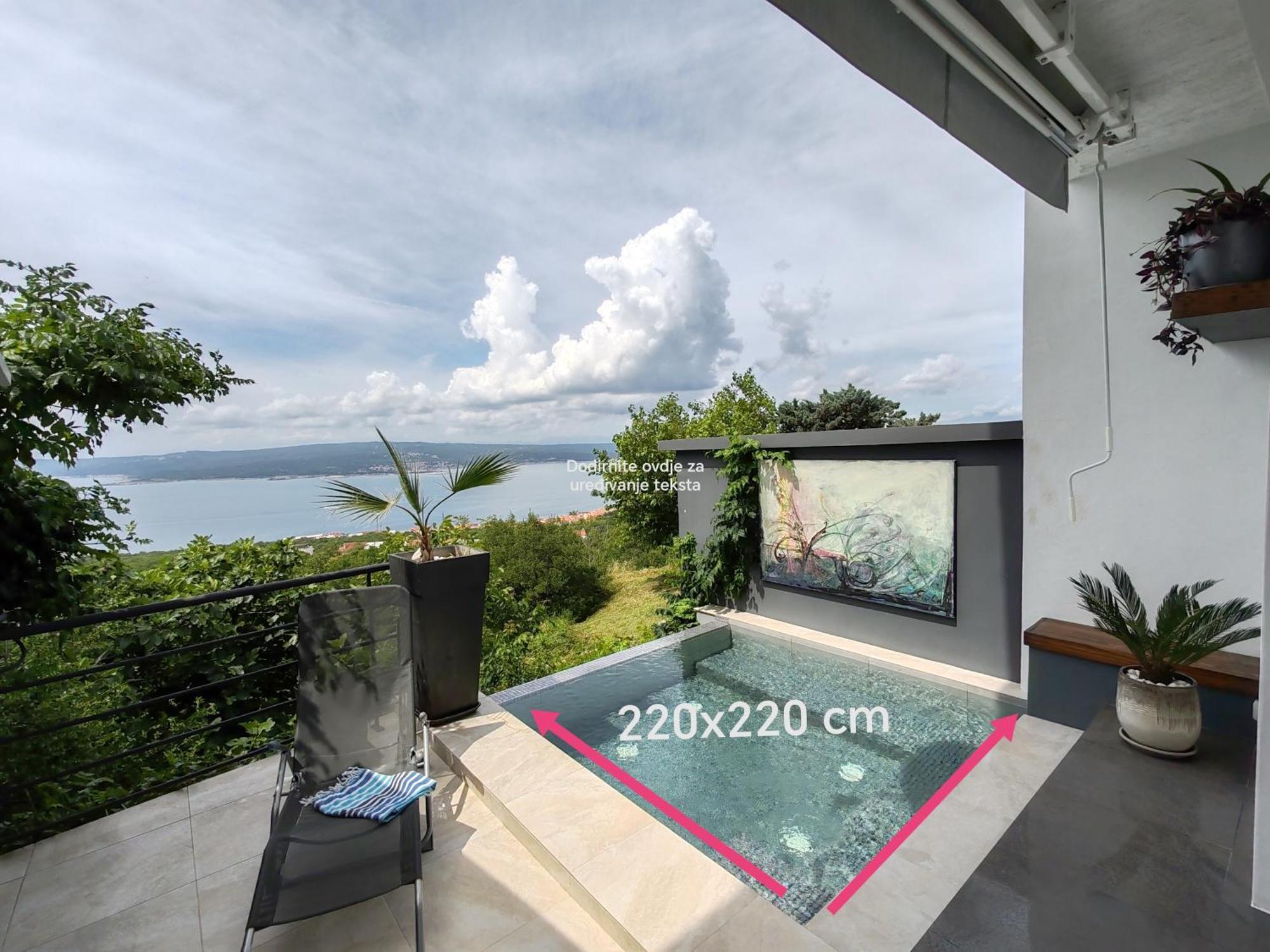 Art Gallery House With A Small Relaxing Pool ซริกเวนิซา ภายนอก รูปภาพ