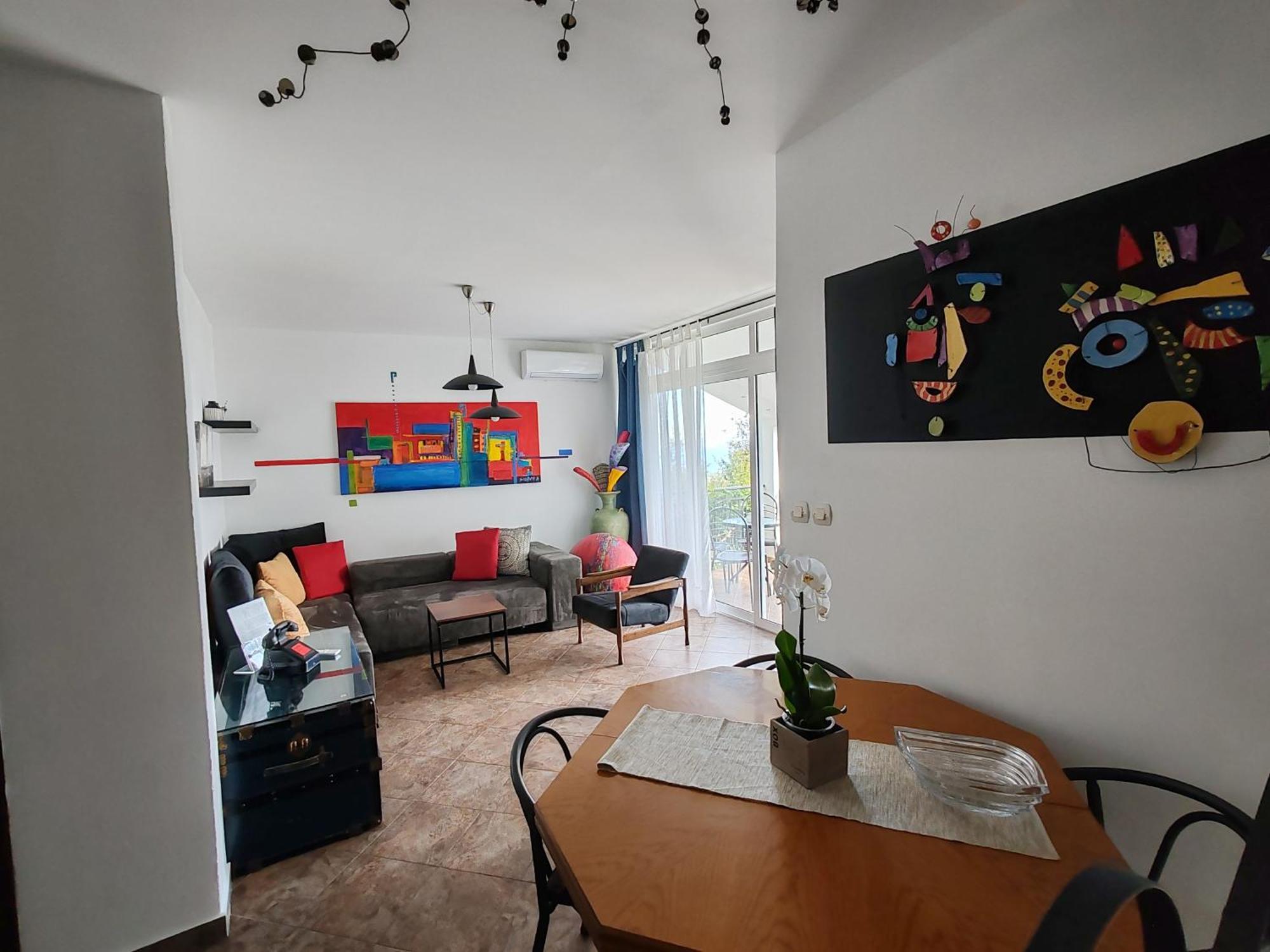 Art Gallery House With A Small Relaxing Pool ซริกเวนิซา ภายนอก รูปภาพ